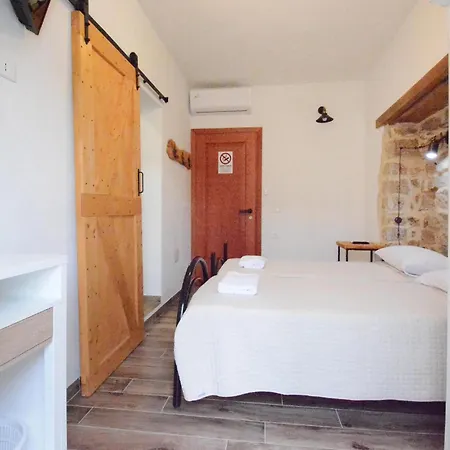 Cozy Home In Ollolai With House A Mountain View Dom wakacyjny *